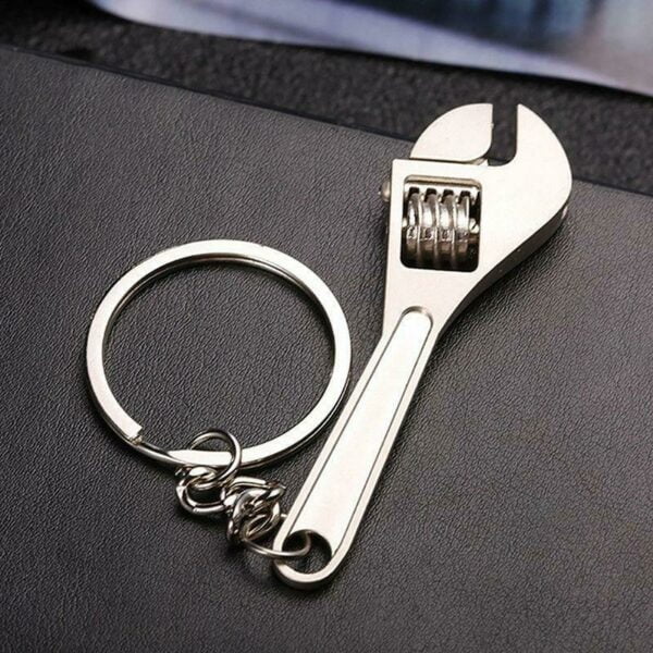 adjustable spanner